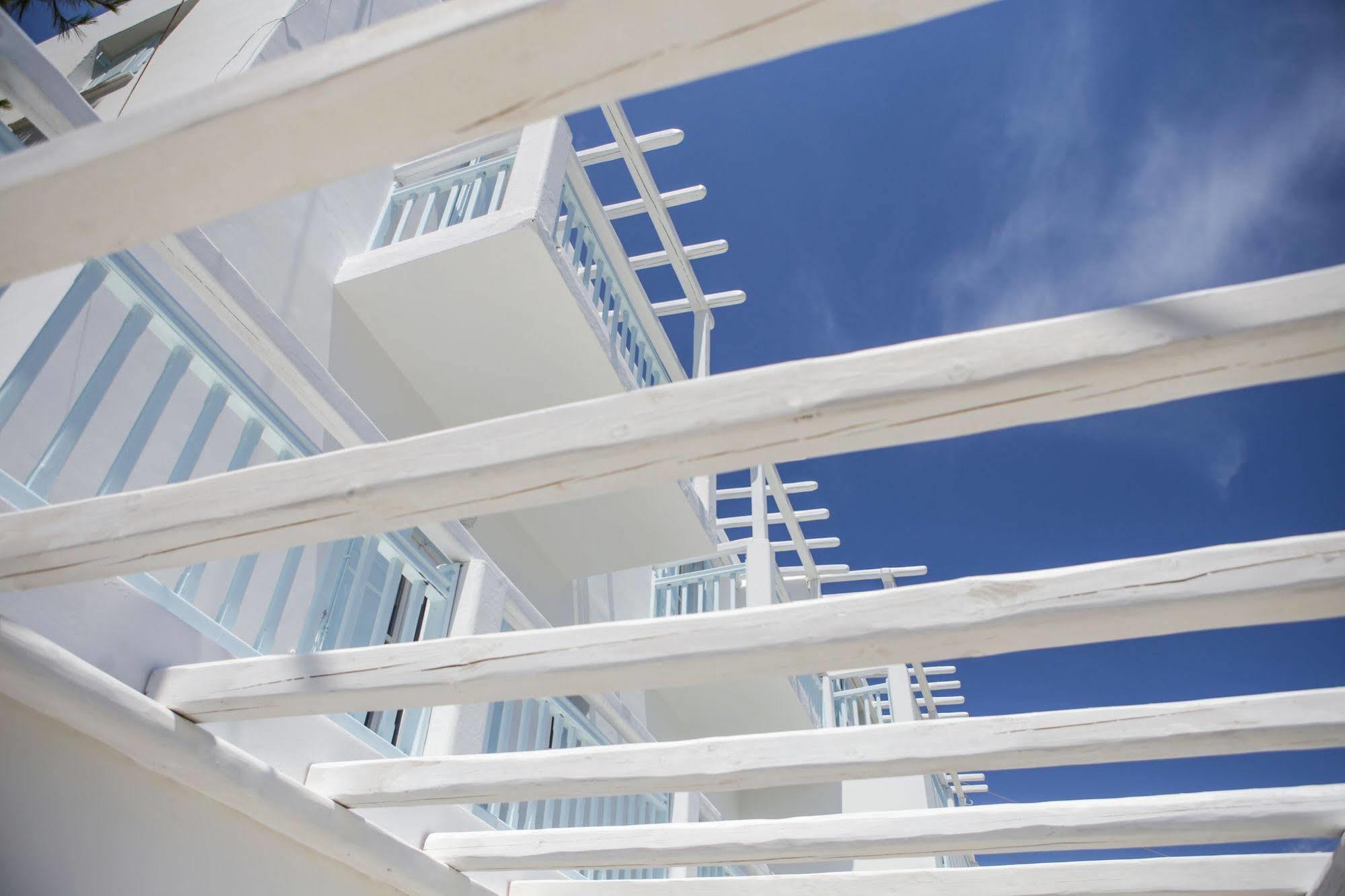 อนามาร์ บลู Hotel ออร์นอส ภายนอก รูปภาพ